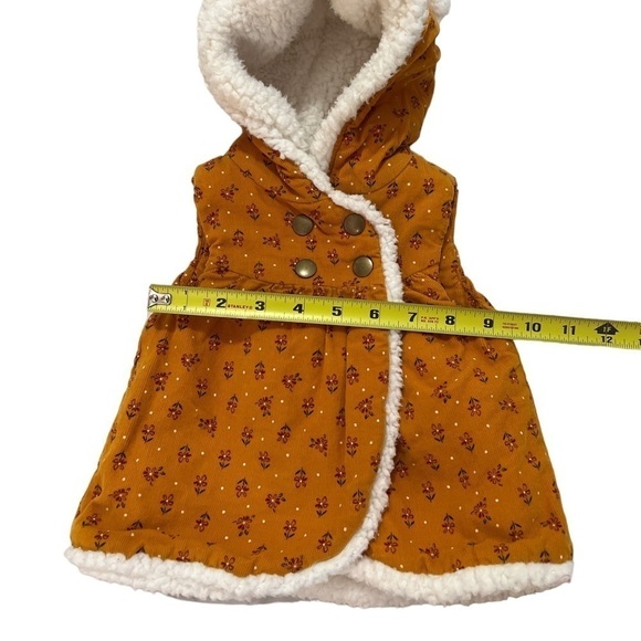 Catherine Malandrino corduroy baby hood vest with ears 6-9 months - Picture 5 of 6